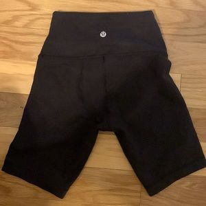 Lululemon Align High-Rise Shorts 8inch